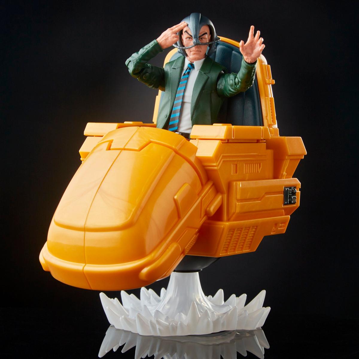 E4703_DAD_LIFE_S19_MVL_LegendsProfXHoverChair_002_2000px_300DPI